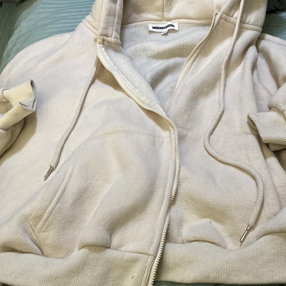 Fashion Nova sport hoodie - Picture 9 of 12